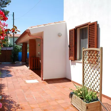 Lucia House *