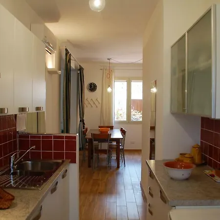 בית נופש Lucia House *