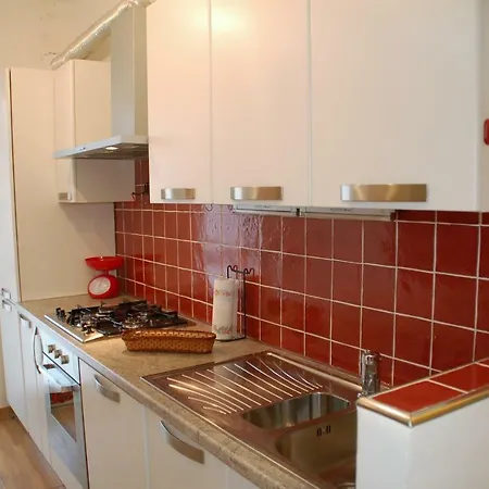 Lucia House * פורטו פינו